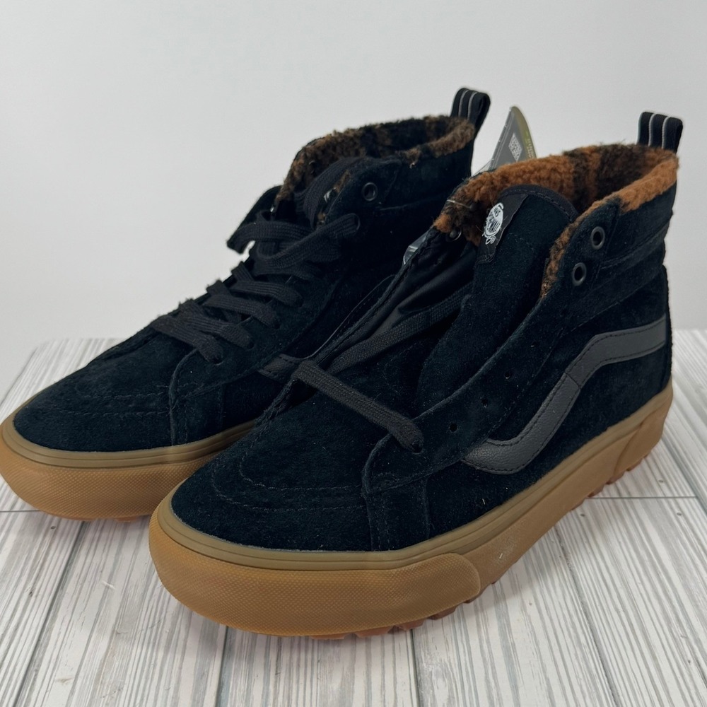 Vans Sk8-Hi‎ MTE-1 Black Gum Suede Primaloft High Top Sneakers VN0A5HZYB9M Wms 9